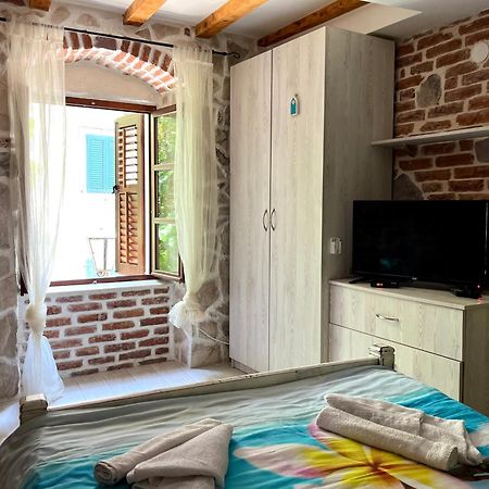 South Gate Apartments 262 Kotor Bagian luar foto