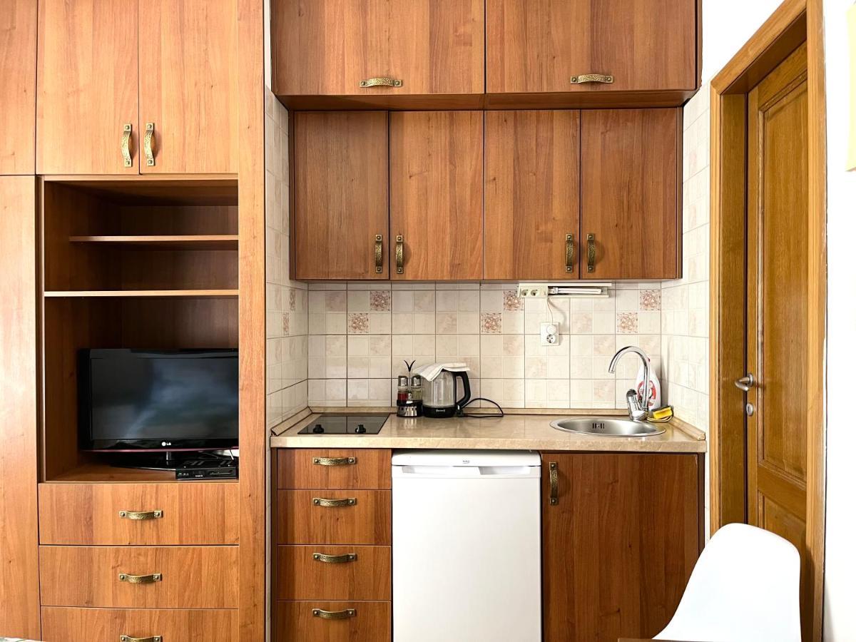 South Gate Apartments 262 Kotor Bagian luar foto