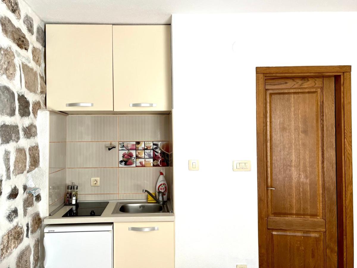 South Gate Apartments 262 Kotor Bagian luar foto