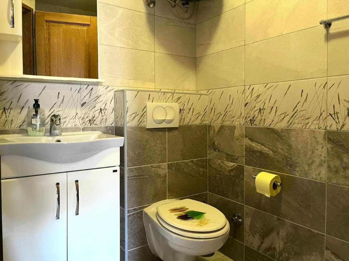 South Gate Apartments 262 Kotor Bagian luar foto